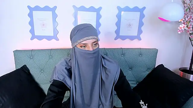 Snapshot of salma_arabicc chatting on March 22, 7:15 am salma arabicc online show from March 22, 7:15 am