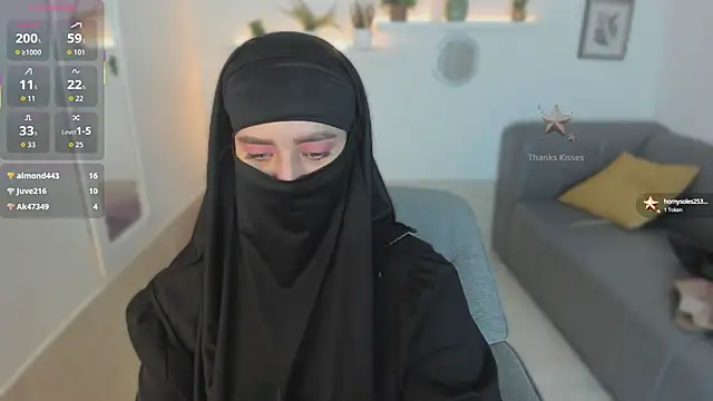 Snapshot of salma_arabicc chatting on September 15, 4:23 am salma arabicc online show from September 15, 4:23 am