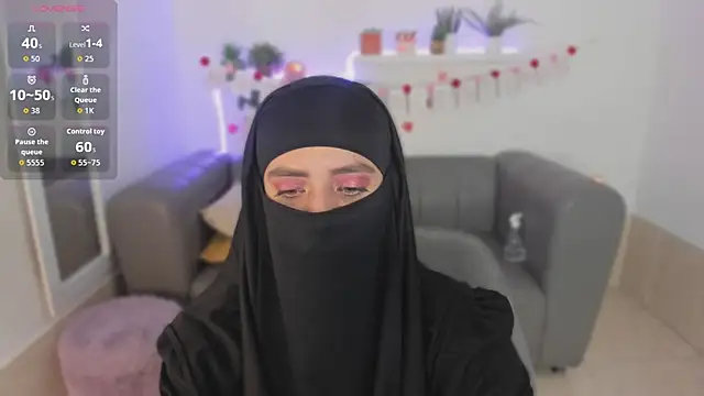 Snapshot of salma_arabicc chatting on September 30, 4:39 am salma arabicc online show from September 30, 4:39 am