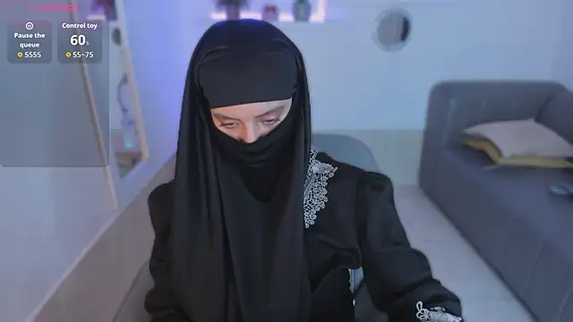 Snapshot of salma_arabicc chatting on October 13, 4:12 am salma arabicc online show from October 13, 4:12 am