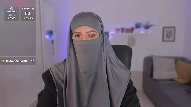 Snapshot of salma_arabicc chatting on October 20, 4:13 am salma arabicc online show from October 20, 4:13 am