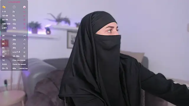 Snapshot of salma_arabicc chatting on July 23, 5:05 am salma arabicc online show from July 23, 5:05 am