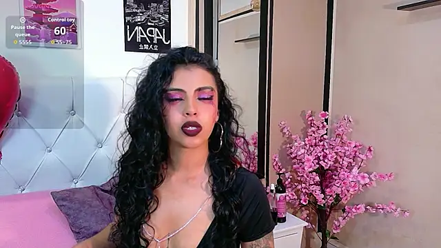 Devil AliceXo online show from February 11, 5:45 am