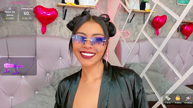 Devil AliceXo online show from February 19, 9:11 pm