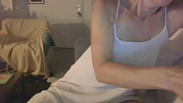 Valentinette online show from August 1, 8:41 pm