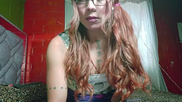 daniia johns online show from October 8, 10:18 pm