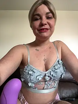 Biana Fernan online show from May 13, 10:45 am