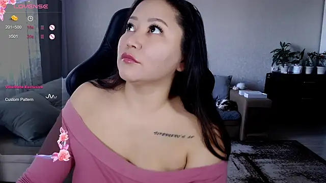 LisaAsianFlower online show from September 19, 7:10 am