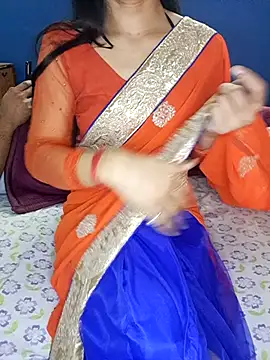 Cute-Zarina online show from November 13, 5:45 pm