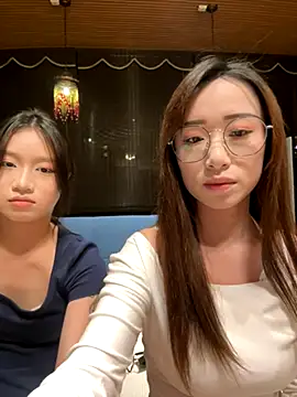 Snapshot of TOP_yoyo chatting on December 2, 12:21 pm TOP yoyo online show from December 2, 12:21 pm