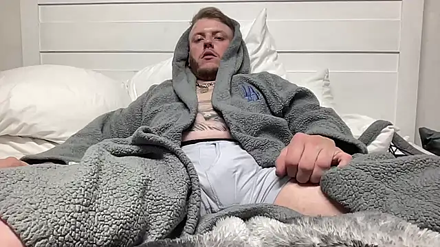 Snapshot of Thegreatwhitepipe chatting on September 9, 8:36 am Thegreatwhitepipe online show from September 9, 8:36 am