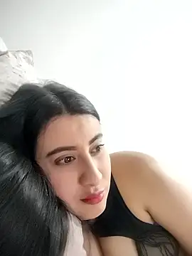 mialorents online show from January 10, 7:48 pm