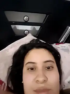 mialorents online show from February 4, 7:53 pm