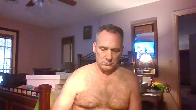 Snapshot of HunkofRock chatting on October 28, 3:58 pm HunkofRock online show from October 28, 3:58 pm