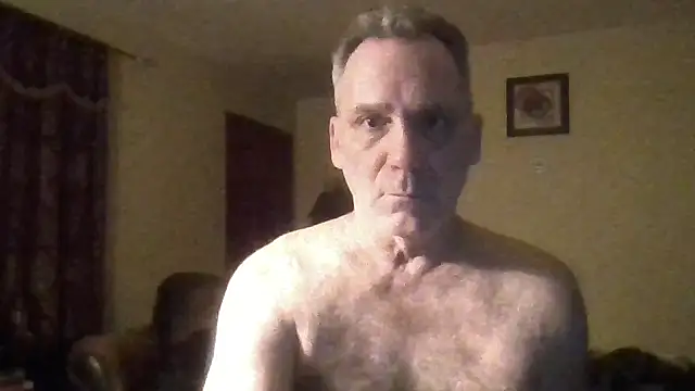 Snapshot of HunkofRock chatting on November 22, 7:18 am HunkofRock online show from November 22, 7:18 am