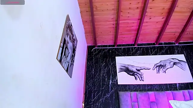 nicelle carson  online show from March 8, 12:09 pm