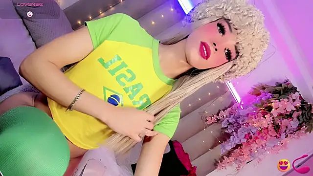 Nina Keyli online show from June 11, 8:51 pm