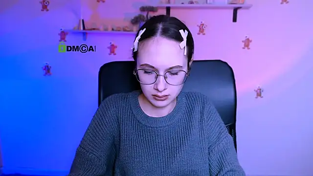 mona cloud online show from January 13, 8:25 pm