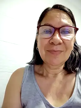 victoria wayne online show from April 23, 9:19 am
