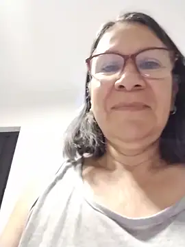 Snapshot of victoria_wayne chatting on May 18, 9:15 am victoria wayne online show from May 18, 9:15 am