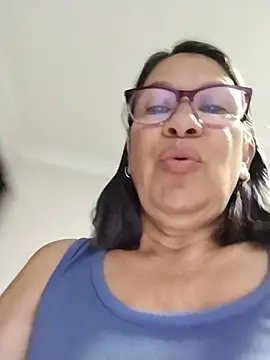 Snapshot of victoria_wayne chatting on June 22, 10:01 am victoria wayne online show from June 22, 10:01 am