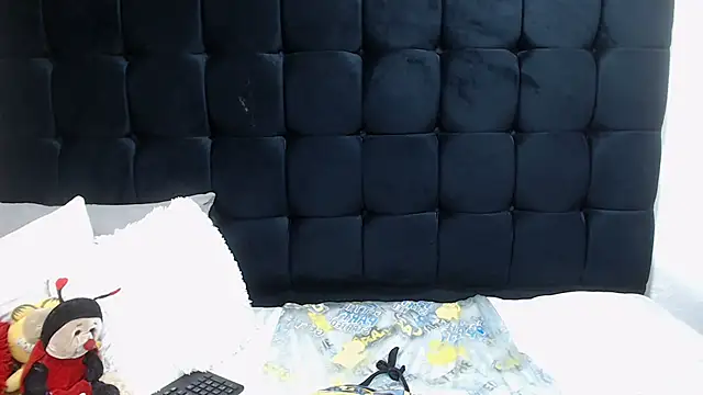 TaurusClitCake online show from October 6, 6:55 am