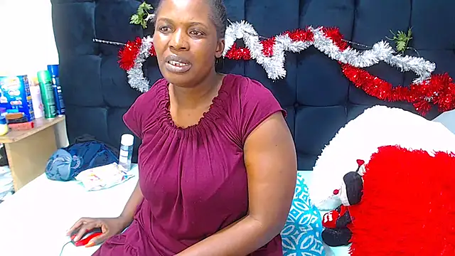 TaurusClitCake online show from November 26, 4:30 pm