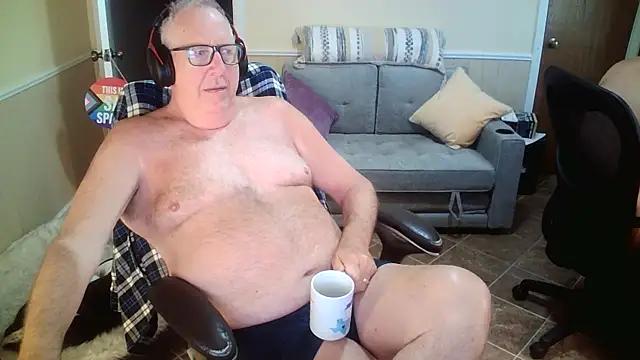 superbearboss online show from June 9, 3:01 pm