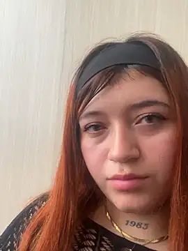 Karina Leon online show from June 24, 7:02 pm