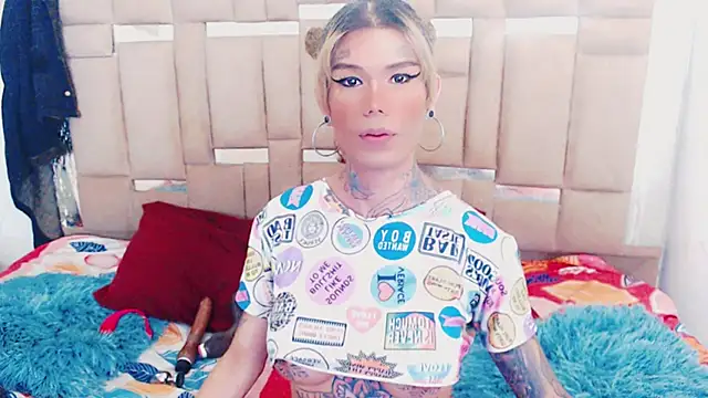 Snapshot of ana_tsxxx chatting on September 13, 4:23 am ana tsxxx online show from September 13, 4:23 am