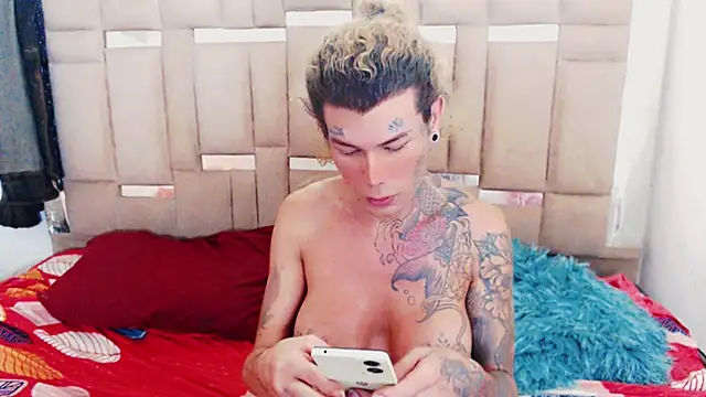 Snapshot of ana_tsxxx chatting on September 28, 9:20 pm ana tsxxx online show from September 28, 9:20 pm