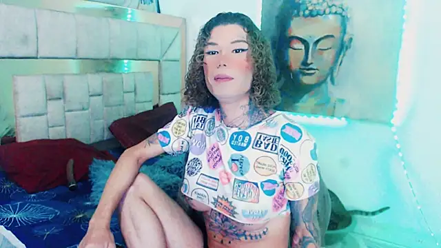 Snapshot of ana_tsxxx chatting on October 25, 1:02 am ana tsxxx online show from October 25, 1:02 am