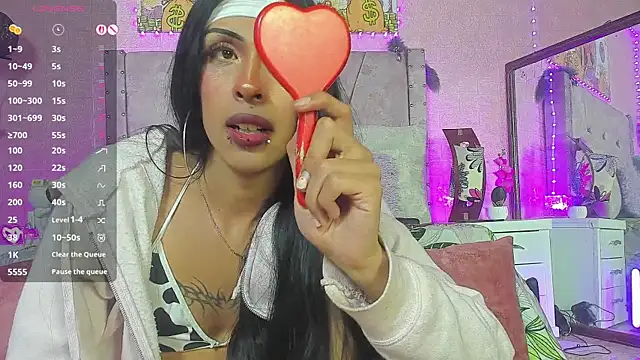 Snapshot of verodaza chatting on October 16, 3:51 am verodaza online show from October 16, 3:51 am