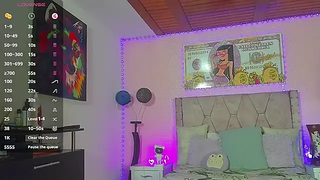 Snapshot of verodaza chatting on November 9, 10:24 am verodaza online show from November 9, 10:24 am