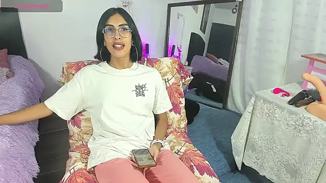 verodaza online show from May 16, 4:09 am