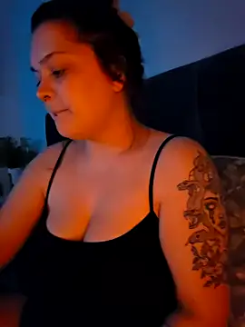 Saucy-Serenity online show from March 19, 10:31 pm