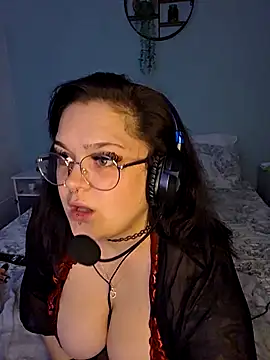 Saucy-Serenity online show from September 11, 7:14 pm