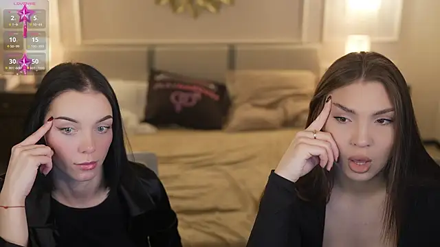 Snapshot of Billie054 chatting on November 20, 8:36 am Billie054 online show from November 20, 8:36 am