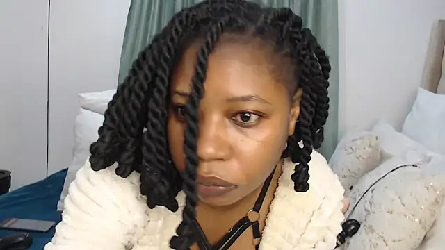 MystiqueTeee online show from June 7, 2:05 am