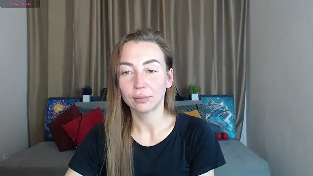 Kiss julli88I online show from March 20, 6:31 pm