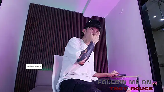 troy rouge online show from November 5, 7:14 pm