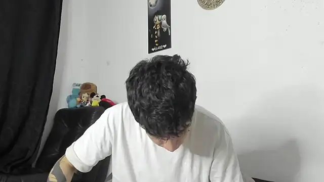 troy rouge online show from February 13, 11:06 am