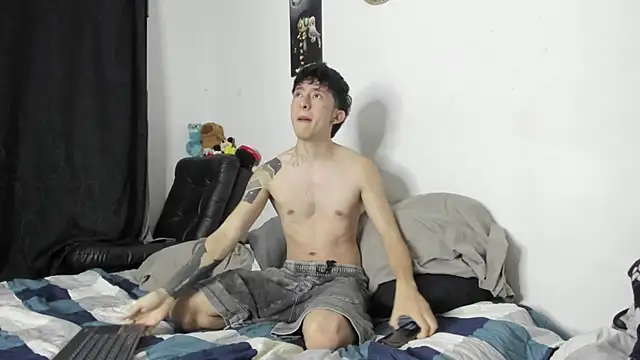 troy rouge online show from February 19, 11:17 am