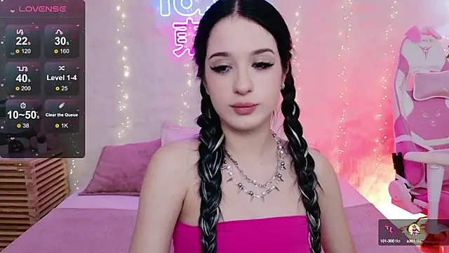 JaneRayan online show from October 9, 5:11 pm