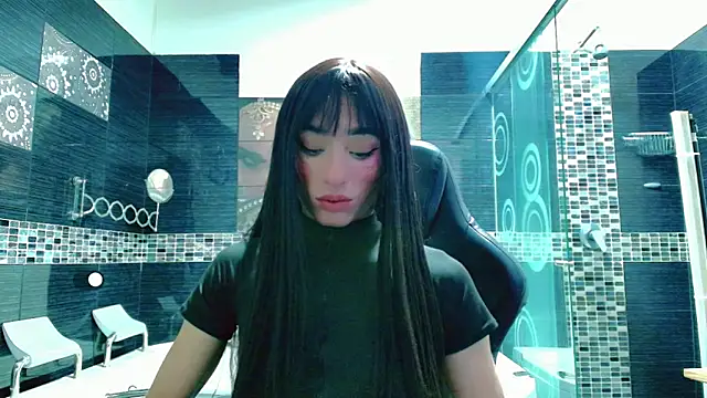 Small Hot19 online show from May 27, 11:07 am