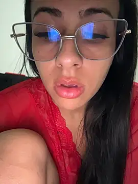 Snapshot of jheicylli chatting on July 25, 12:36 pm jheicylli online show from July 25, 12:36 pm