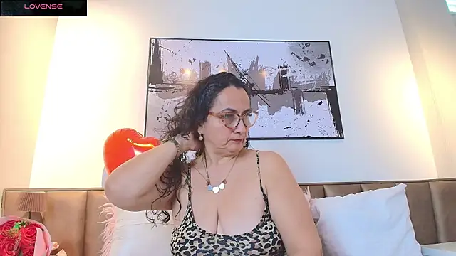 AlessandraLeroy online show from February 16, 12:34 pm