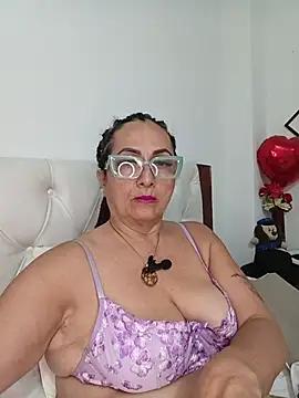 AlessandraLeroy online show from July 1, 2:24 am