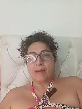 AlessandraLeroy online show from July 12, 1:29 am