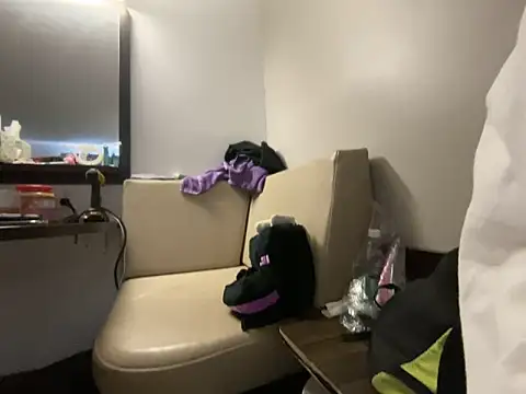 KITTYBOOBOOFUXX online show from February 26, 5:12 pm